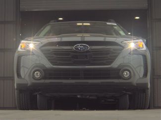 Used 2025 Subaru Outback Onyx Edition w/ Popular Package #2 AWD/4WD video 3