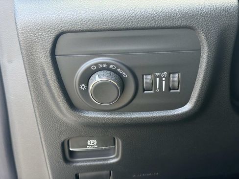 New 2026 Jeep Grand Cherokee L 4WD image 14