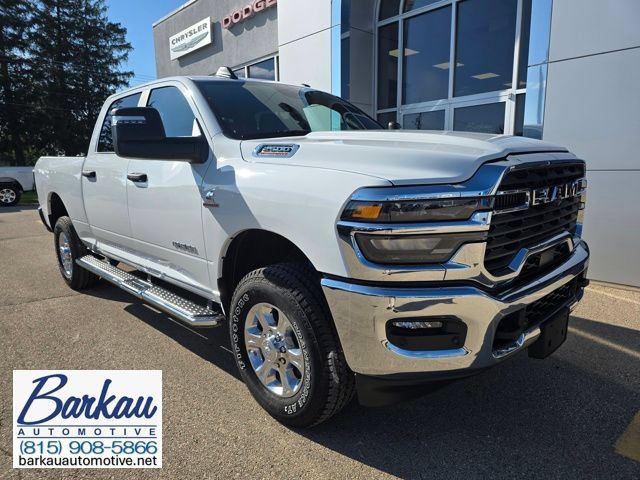 Used 2025 RAM 2500 Big Horn AWD/4WD image 1