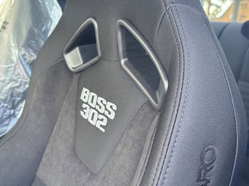 Used 2013 Ford Mustang Boss 302 w/ Boss 302 Accessory Pkg RWD image 42
