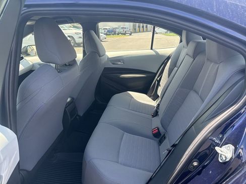 Used 2022 Toyota Corolla SE image 6
