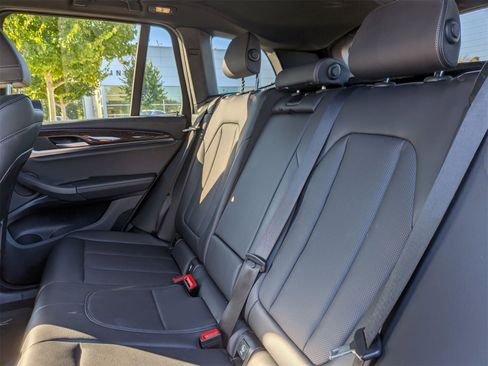 Used 2022 BMW X3 xDrive30i w/ Convenience Package image 31