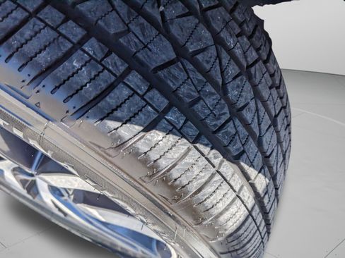 Used 2018 Honda Pilot Touring image 41
