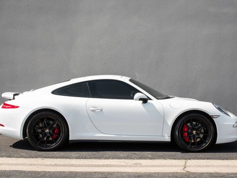 Used 2013 Porsche 911 Carrera 4S AWD/4WD image 25