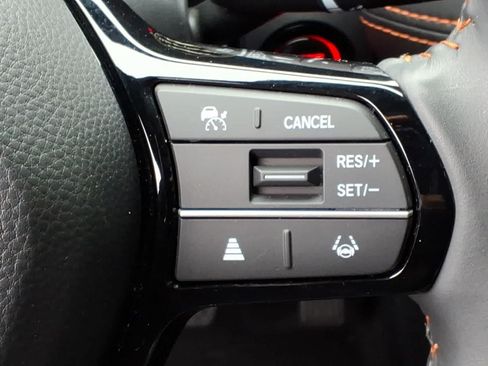 Used 2025 Honda HR-V Sport image 18