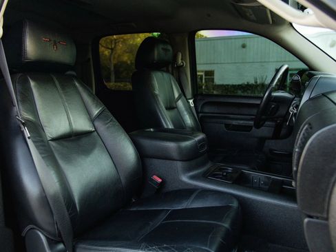 Used 2013 GMC Sierra 1500 SLE w/ Power Tech Package image 30