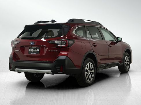Used 2022 Subaru Outback Premium image 5