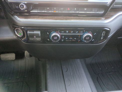 New 2026 GMC Sierra 1500 Elevation w/ Elevation Select Package AWD/4WD image 14