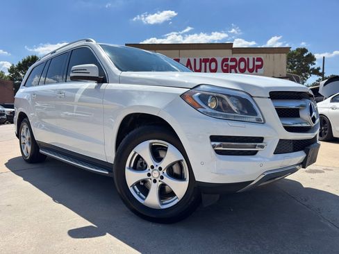 Used 2016 Mercedes-Benz GL 450 4MATIC image 42