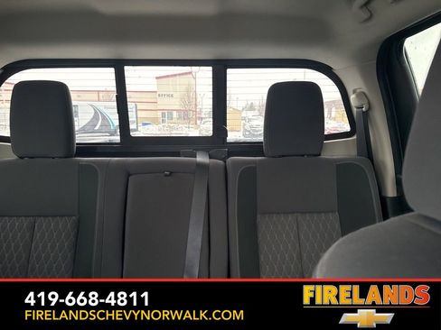 Used 2021 Nissan Titan SV w/ SV Convenience Package image 25