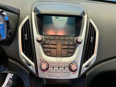 Used 2017 GMC Terrain SLE FWD image 19