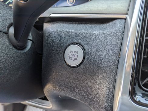 Used 2023 Kia Sorento SX image 27