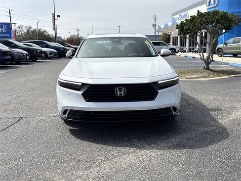 Certified 2025 Honda Accord Touring image 3