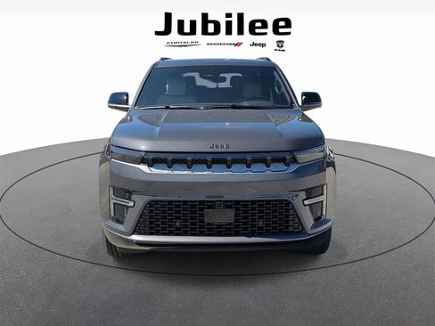 New 2026 Jeep Grand Wagoneer 2WD image 2