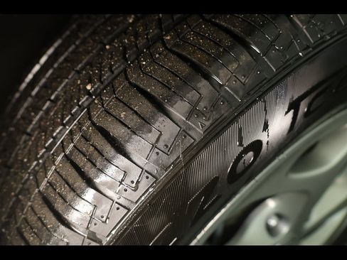 Used 2022 Chrysler Pacifica Limited image 11