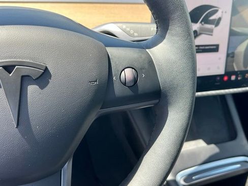 Used 2021 Tesla Model 3 Long Range AWD/4WD image 19