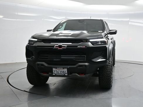 Used 2024 Chevrolet Colorado ZR2 w/ ZR2 Convenience Package III AWD/4WD image 37