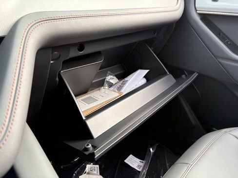 New 2026 Ford Explorer Active w/ Active Comfort Package image 47