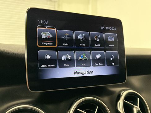 Used 2019 Mercedes-Benz GLA 250 image 23