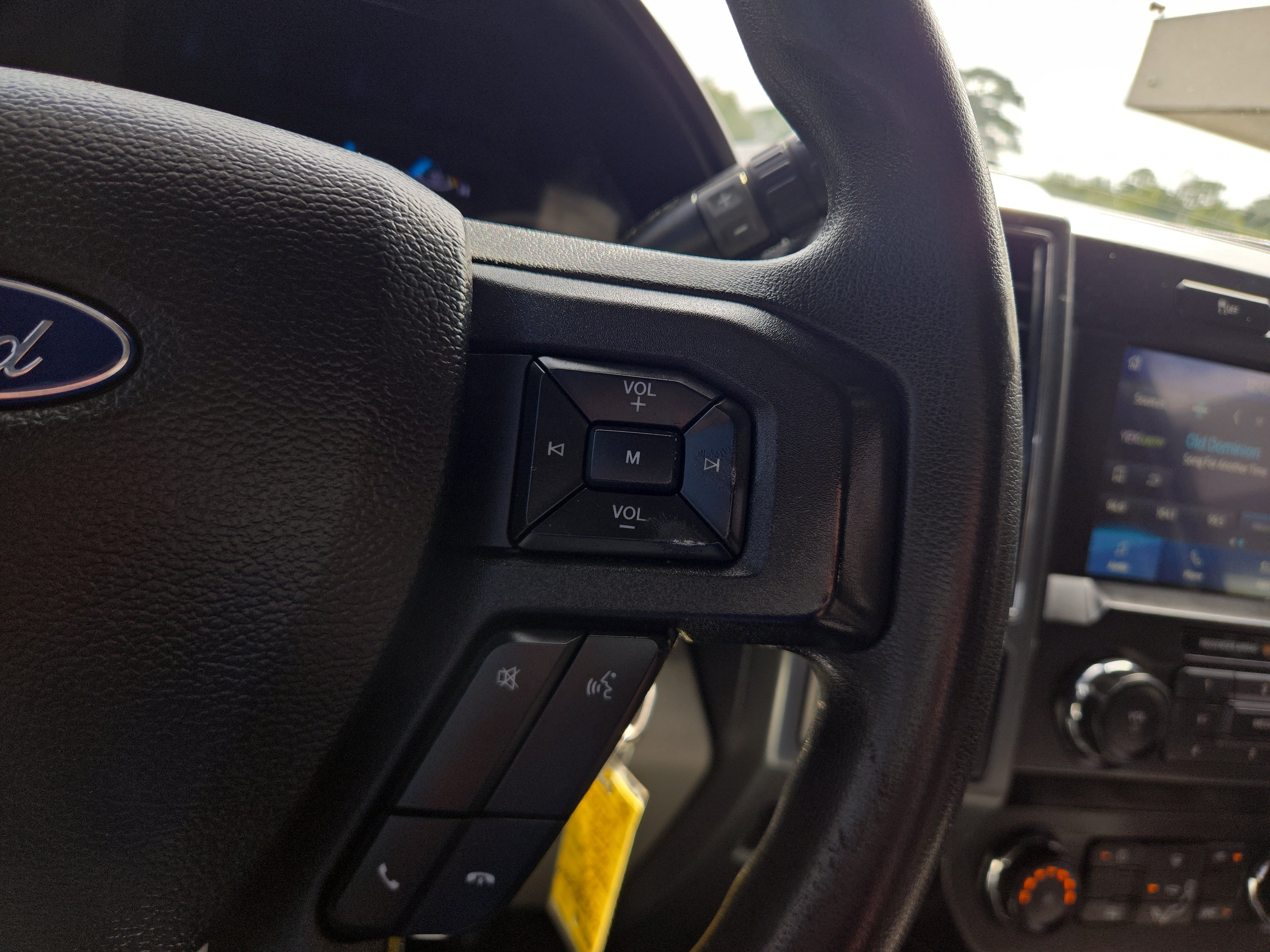 Used 2021 Ford F250 XLT w/ FX4 Off-Road Package AWD/4WD image 13
