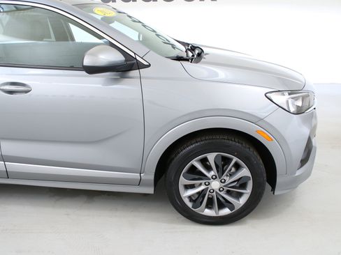Used 2023 Buick Encore GX Select w/ Sport Touring Package FWD image 11