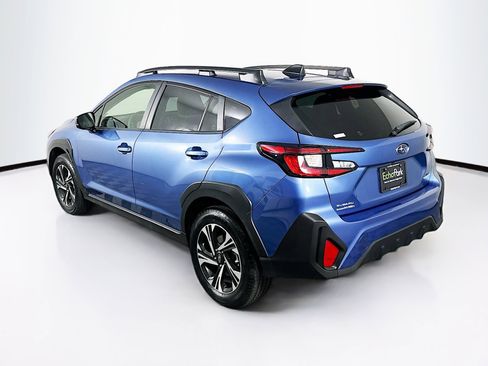 Used 2024 Subaru Crosstrek 2.0i Premium image 5