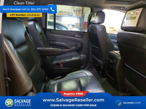 Used 2018 Chevrolet Suburban LT AWD/4WD image 15