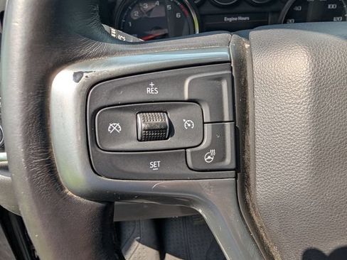 Used 2021 Chevrolet Silverado 1500 LTZ AWD/4WD image 19
