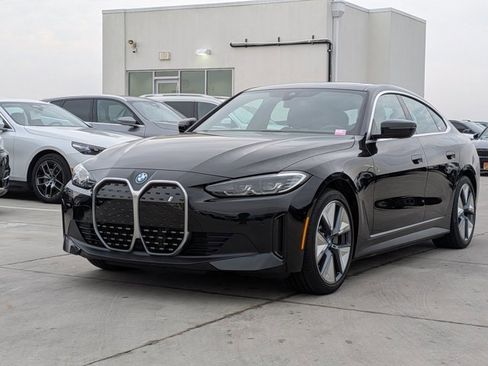 Used 2024 BMW i4 eDrive35 w/ Premium Package image 2