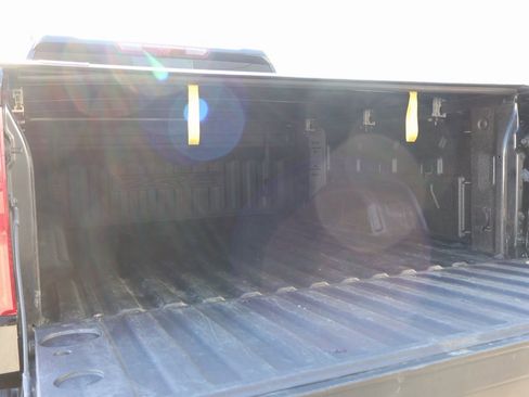 Used 2024 Chevrolet Silverado 1500 ZR2 image 15