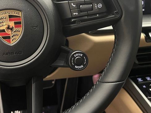 Used 2024 Porsche 911 Carrera S image 15