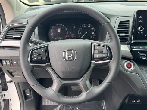 Certified 2026 Honda Odyssey EX-L image 24