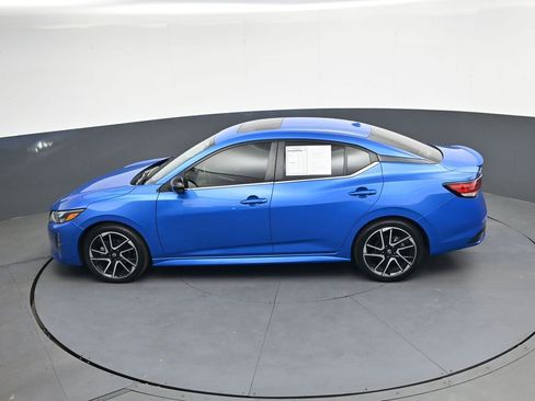 Used 2024 Nissan Sentra SR w/ SR Premium Package FWD image 35