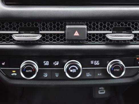 Used 2023 Honda HR-V EX-L image 9