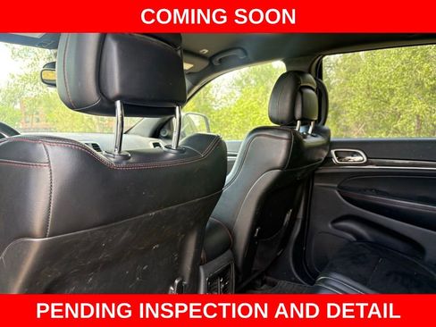 Used 2017 Jeep Grand Cherokee Trailhawk AWD/4WD image 18