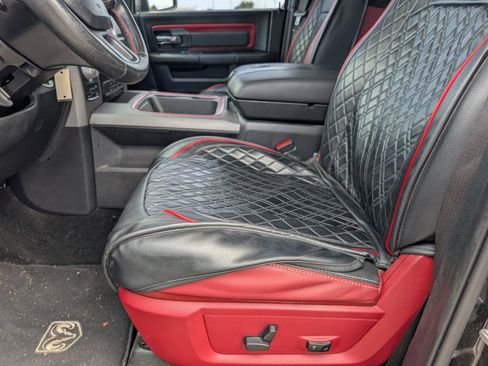 Used 2015 RAM 1500 Rebel AWD/4WD image 8