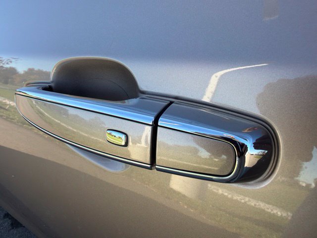 Used 2018 Chevrolet Malibu Premier FWD image 14