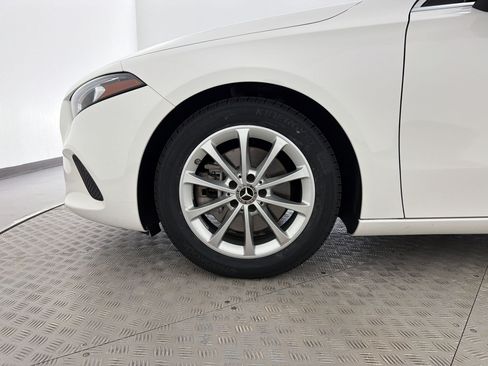 Used 2022 Mercedes-Benz A 220 image 12