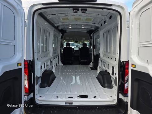 New 2026 Ford Transit 250 148 Medium Roof image 24