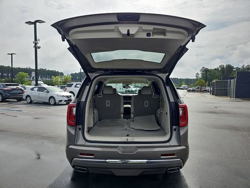 Used 2023 GMC Acadia Denali FWD image 18