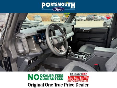 Used 2025 Ford Bronco 4-Door image 3