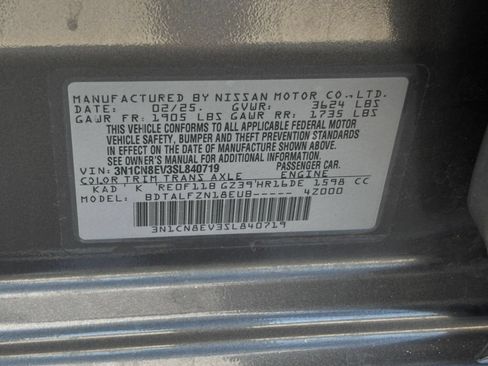 Used 2025 Nissan Versa SV FWD image 27