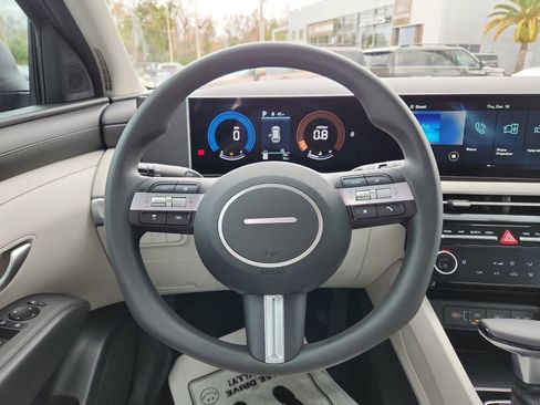 New 2026 Hyundai Tucson SEL image 12