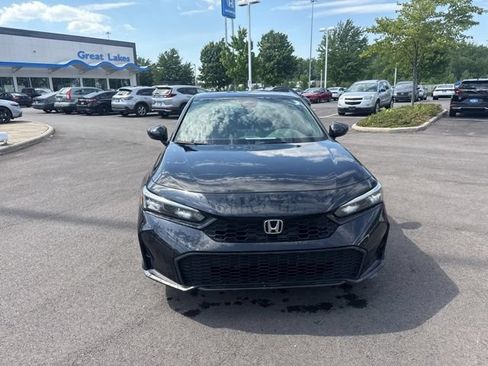 Used 2025 Honda Civic Sport image 3