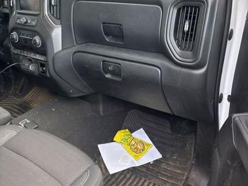 Used 2022 Chevrolet Silverado 1500 Custom Trail Boss image 32