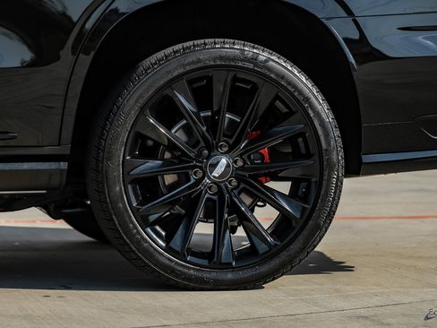 Used 2025 Cadillac Escalade V image 94