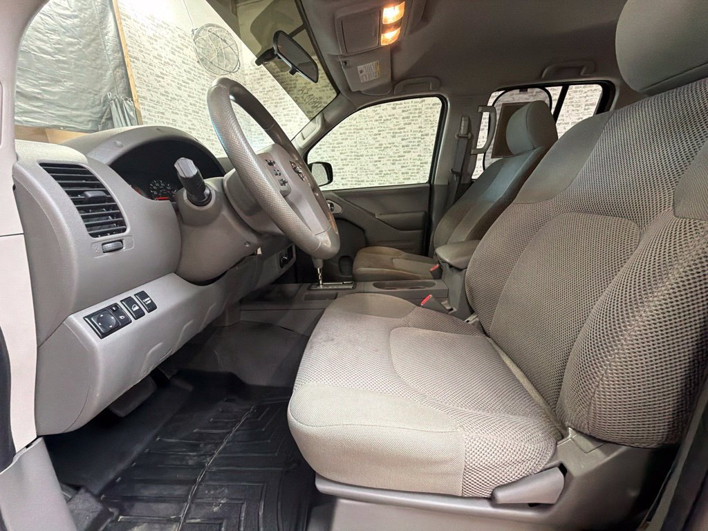 Used 2019 Nissan Frontier SV AWD/4WD image 23