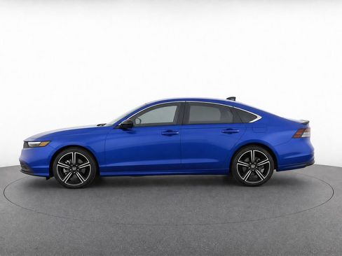 Used 2025 Honda Accord Sport image 6