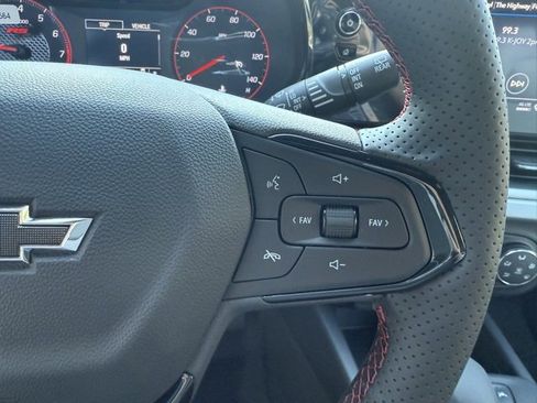 New 2025 Chevrolet Trax RS w/ Driver Confidence Package image 18