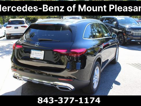 Certified 2025 Mercedes-Benz GLC 300 image 5